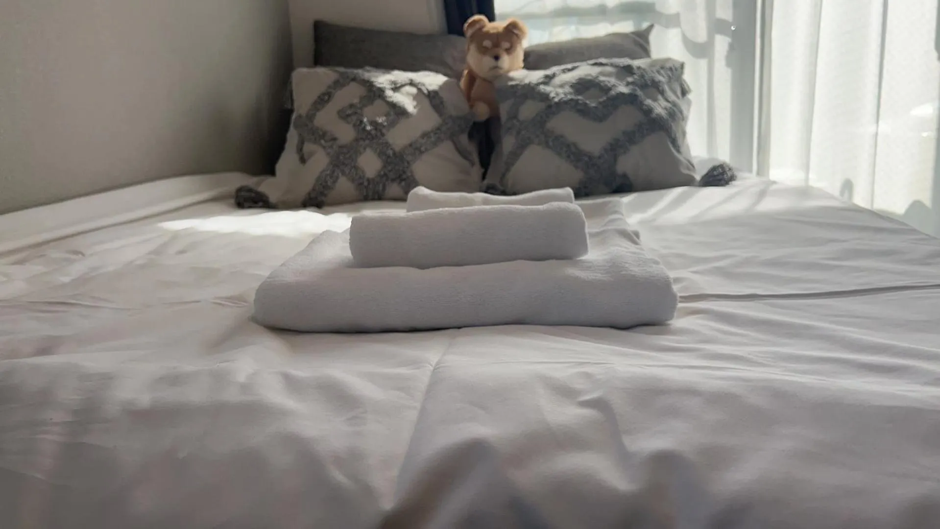Apartment Jing Space: Convenient Urban Stay Near Airport Tokyo