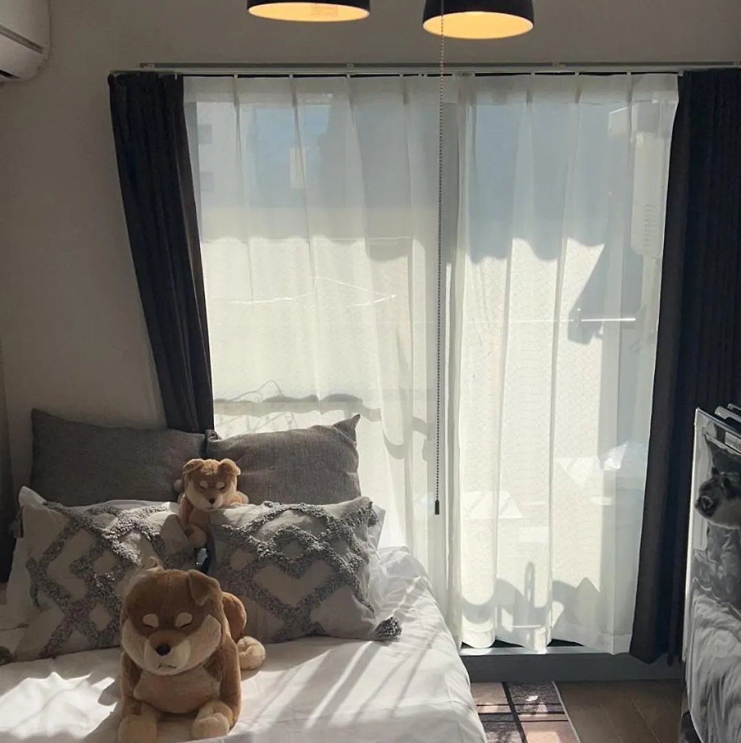 Jing Space: Convenient Urban Stay Near Airport Tokyo